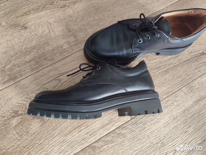 Ботинки женские