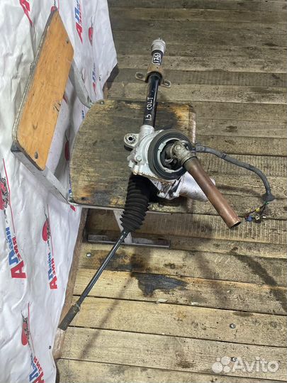 Рулевая рейка Mitsubishi Colt 1.3б