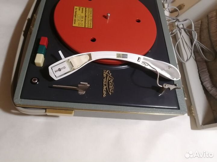 Проигрыватель винила Soletta Stereo M64 Германия