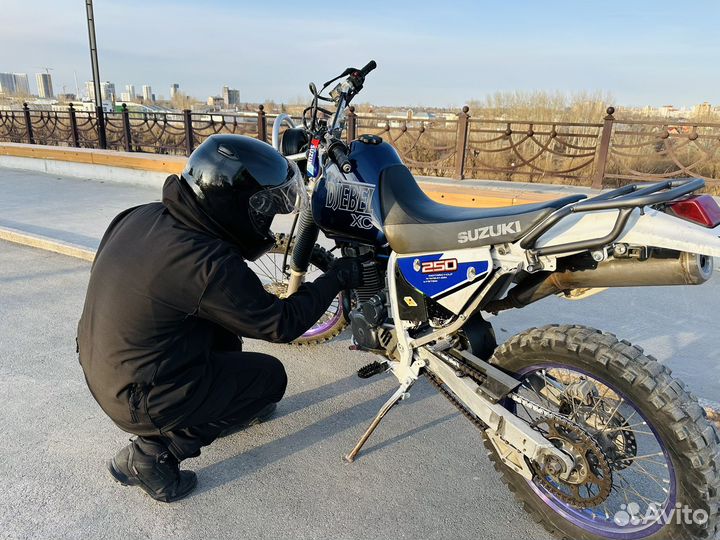 Эндуро Suzuki Djebel 250xc