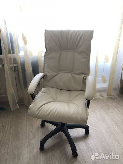 Кресло администратора новое