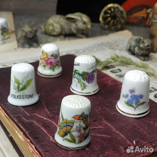 Антиквариат из Европы. Фарфоровые наперстки