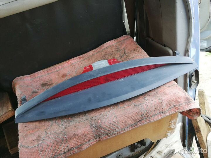 Фонарь стоп сигнал задний Рено Меган 2