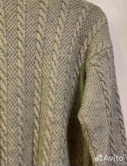 Тёплый шерстяной джемпер,привезён из Скандинавии