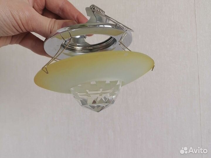 Светильники декоративные потолочные разные