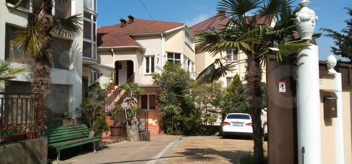 3-к. квартира, 101,5 м², 2/3 эт.