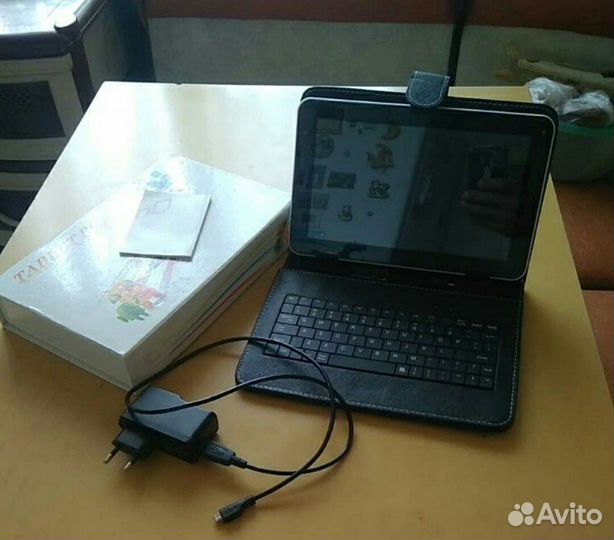 Китайский планшет не рабочий (перестал включатся)