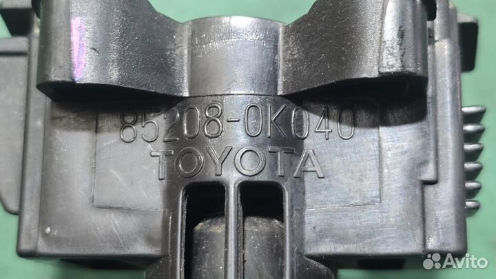 Б/У Б/У Форсунка омывателя фар L G8 toyota Hilux