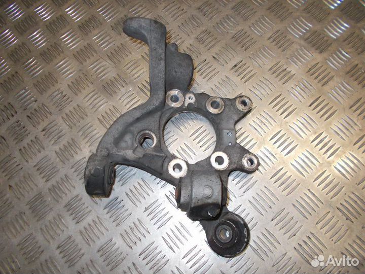 Кулак поворотный задний левый Volvo Xc70 хс70