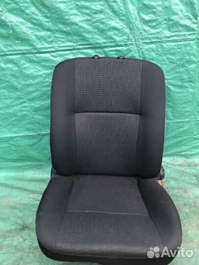 Сиденье пере правое Nissan Terrano III (D10) 2014+