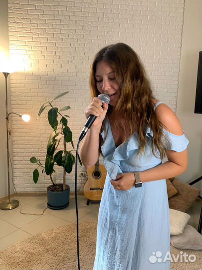 Педагог по эстрадному вокалу