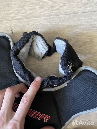 Вратарский ошейник и ракушка