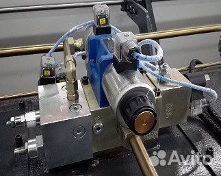 Листогибочный пресс с чпу MetalTec HBC 110/2500