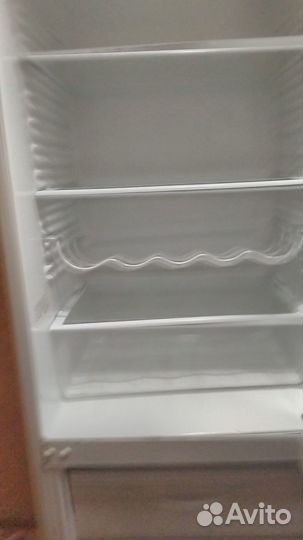 Продам холодильник Атлант 