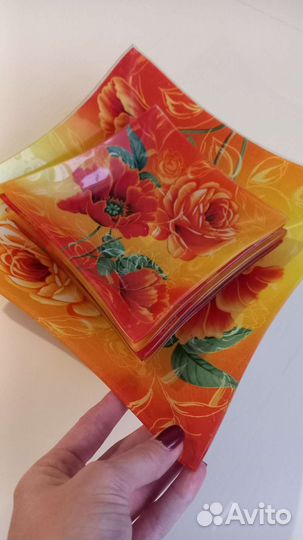 Набор тарелок