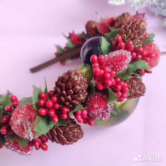 Ободок из ягодок