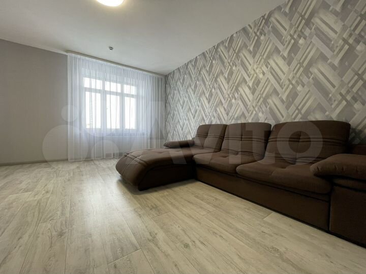 2-к. квартира, 60 м², 13/16 эт.