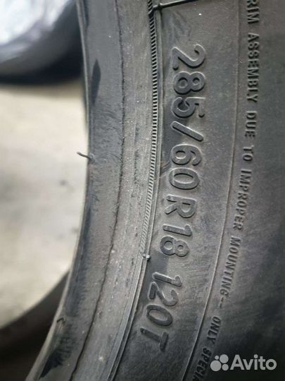 Nitto Therma Spike 285/60 R18