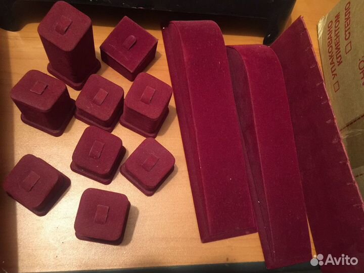 Подставки под цепи, бусы. Ювелирку