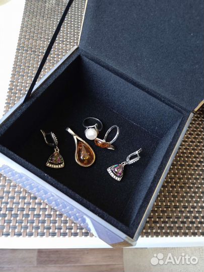 Шкатулка для украшений