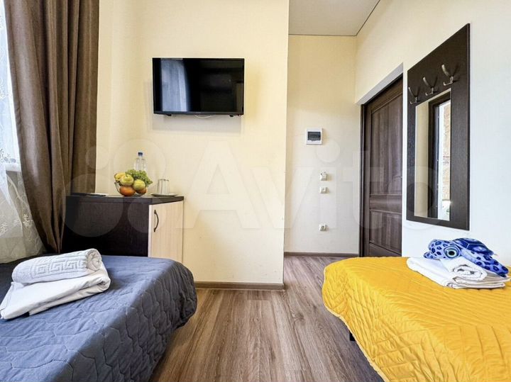 Комната 21 м² в 5-к., 2/2 эт.