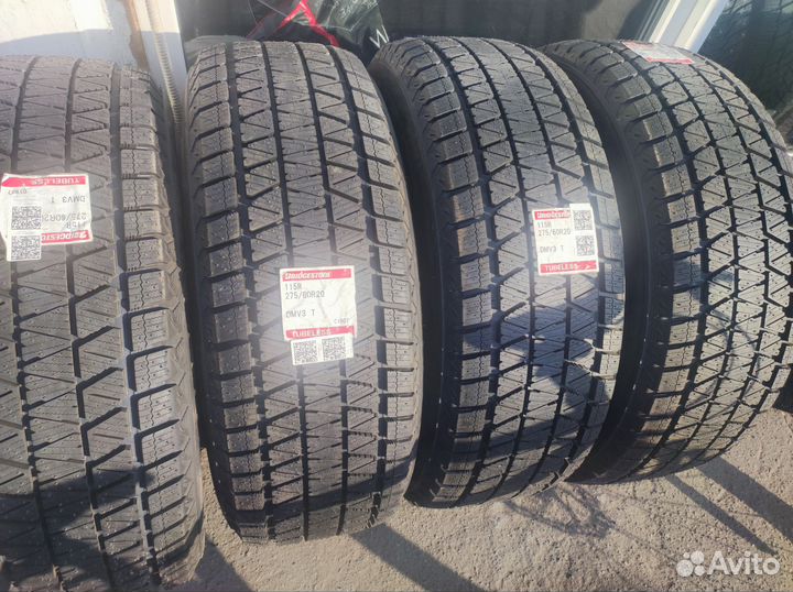 Bridgestone Blizzak DM-V3 275/45 R21 110T