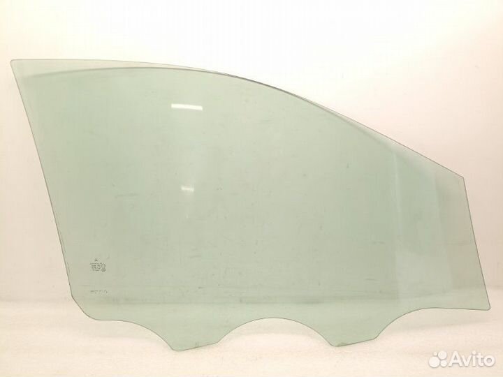 Стекло двери переднее левое Mercedes-Benz B-Class