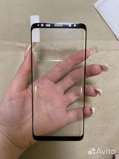 Новое защитное стекло на Samsung S8