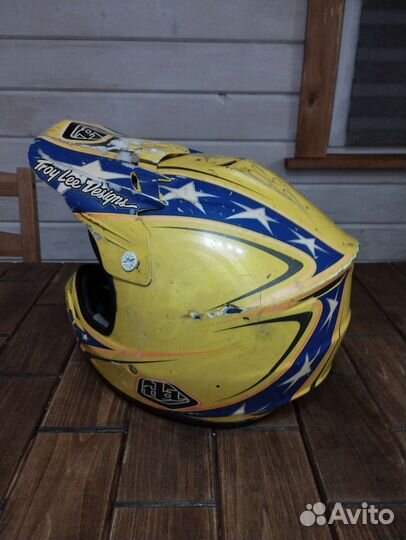 Кроссовый мотошлем TLD M