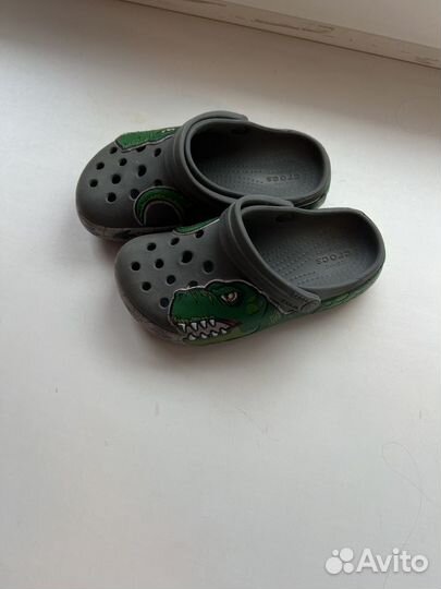 Crocs c10 светящиеся