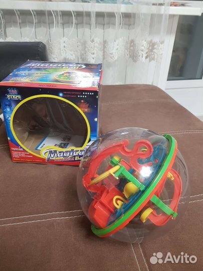 Игрушка лабиринт