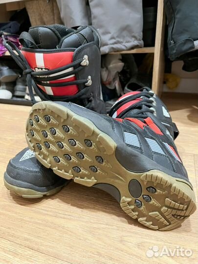 Сноубордические ботинки