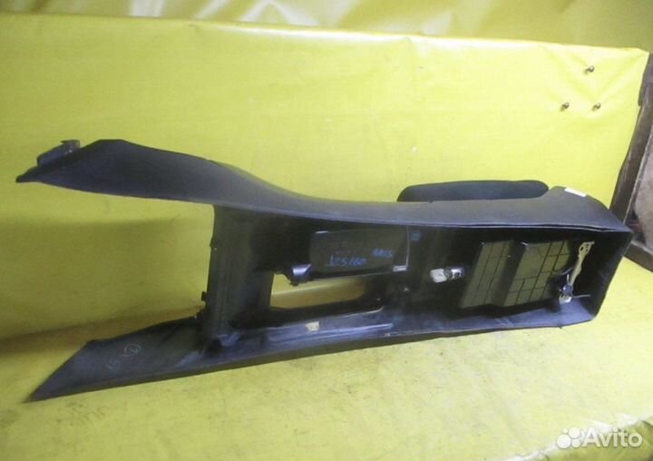 Подлокотник toyota aristo jzs161