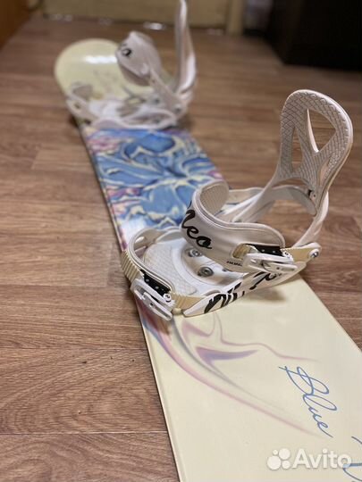 Сноуборд с креплениями (150)