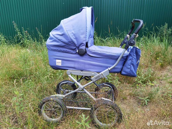 Коляска Inglesina Sofia (шасси Ergo Bike)