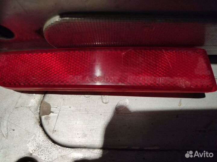 Светоотражатель(катафот) Mitsubishi lancer 10