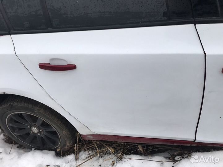 Chevrolet Cruze Задняя правая дверь