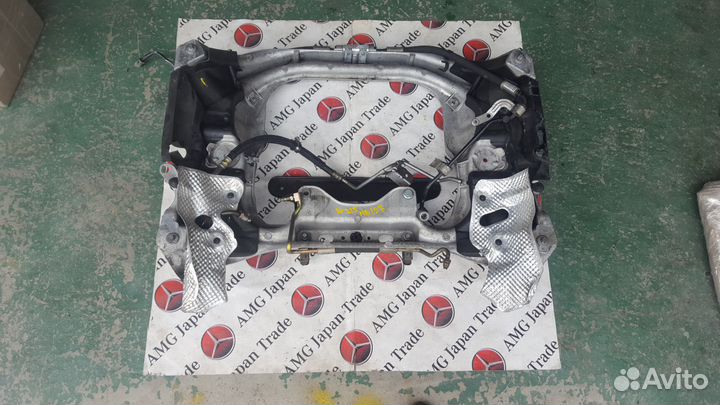 Передний подрамник на Mercedes-Benz W220 W215 C215