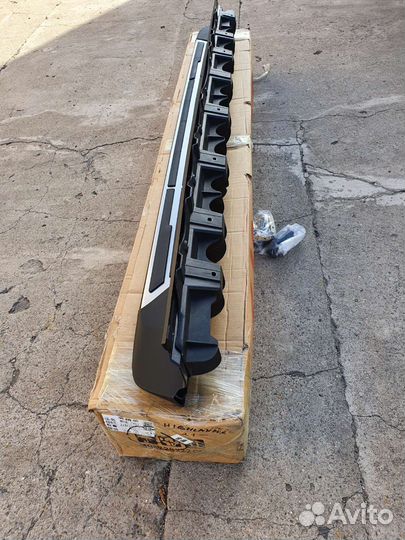 Пороги Toyota Highlander 2021-2023