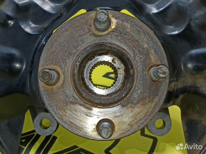 Ступица передняя левая Toyota Allex NZE121 1NZ-FE