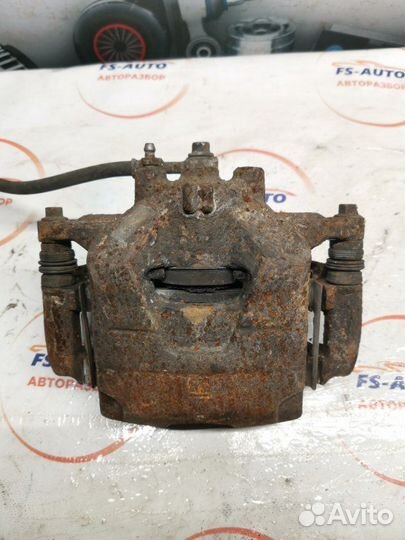 Суппорт тормозной передний правый Opel Mokka 1.6