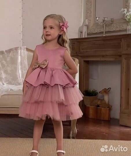 Платье праздничное для девочки