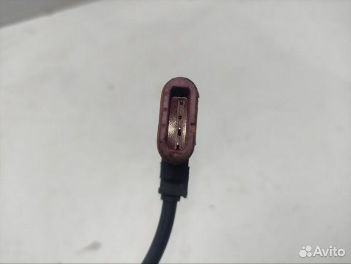 Датчик abs задний Mercedes Cls W218