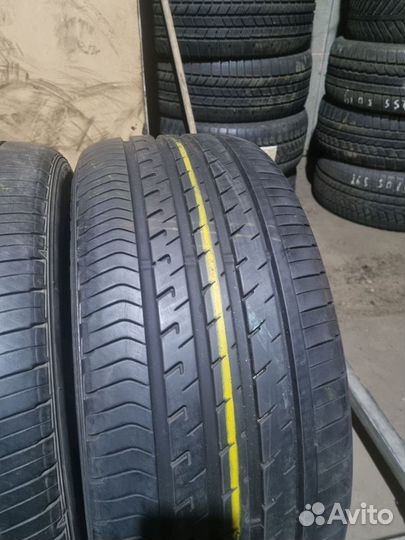 Dunlop Veuro VE303 245/40 R19