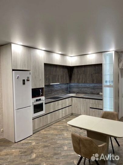 Кухни на заказ современный дизайн Н19