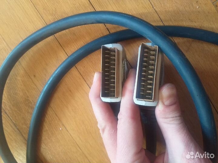 Шнур luxmann scart-scart