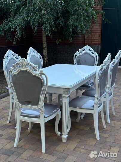 Столы и стулья. в наличии