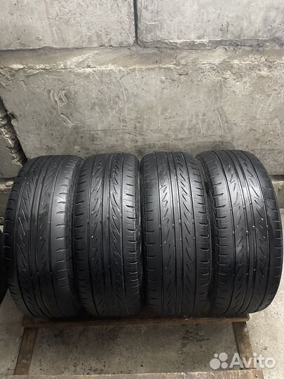 Bridgestone MY-02 Sporty Style 215/55 R17