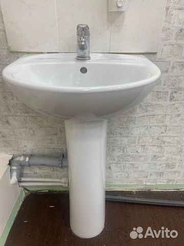 Раковина с ножкой бу со смесителем купить в Москве | Товары для дома и ...