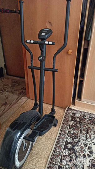 Эллиптический тренажер torneo